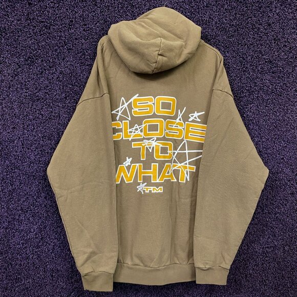 Tate McRae So Close to What Star Brown hoodie size 3XL - Picture 2 of 4
